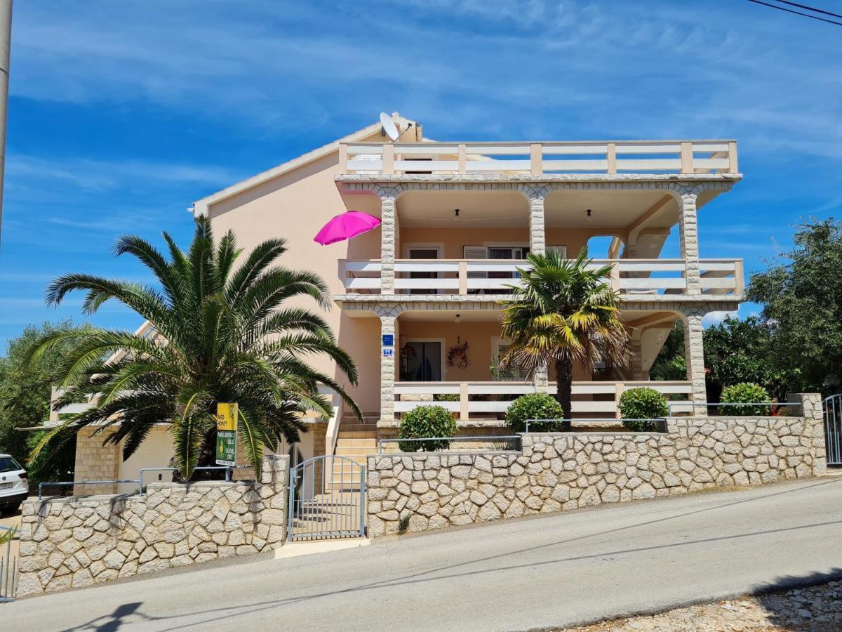 Apartments With A Parking Space Lun, Pag - 4062 Lun  Exteriör bild